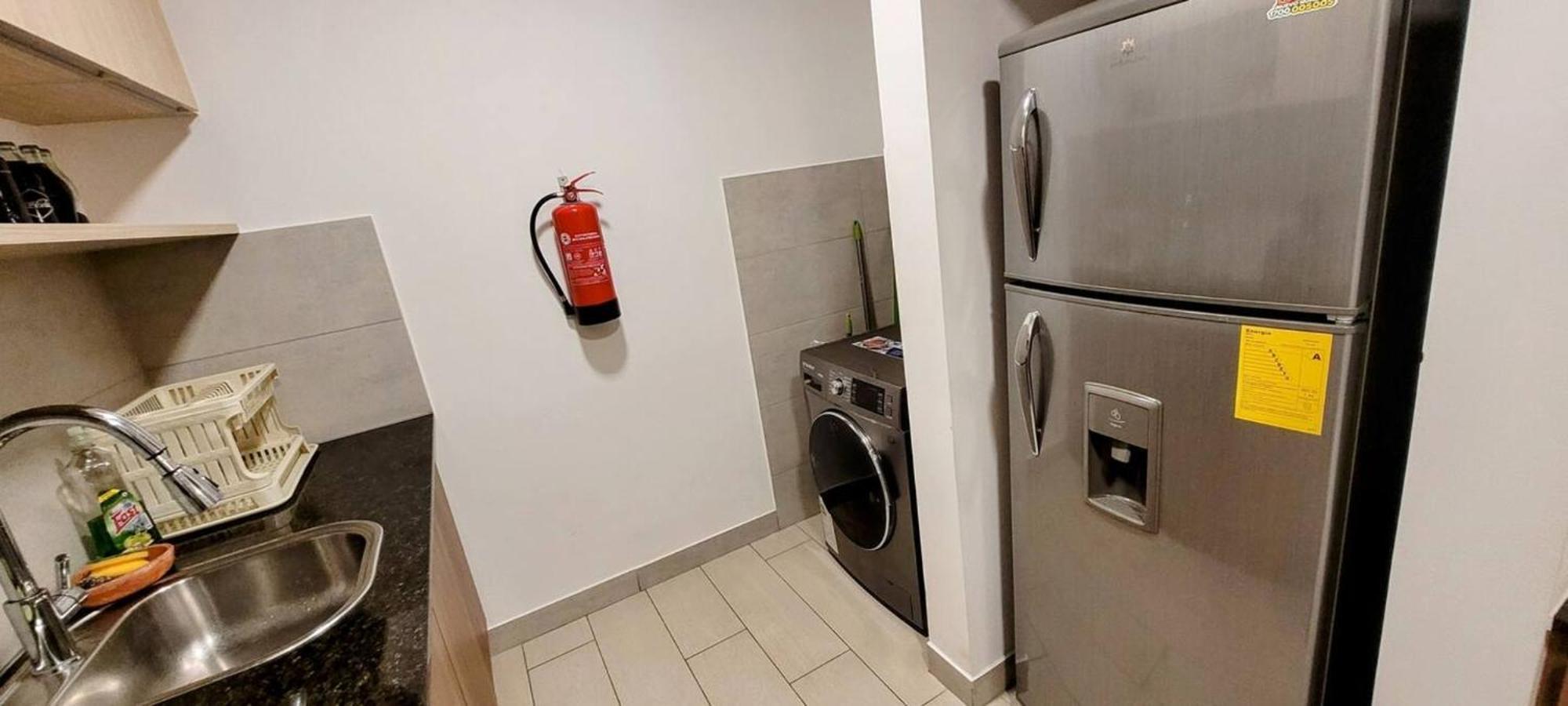 One Apartments Кіто Екстер'єр фото